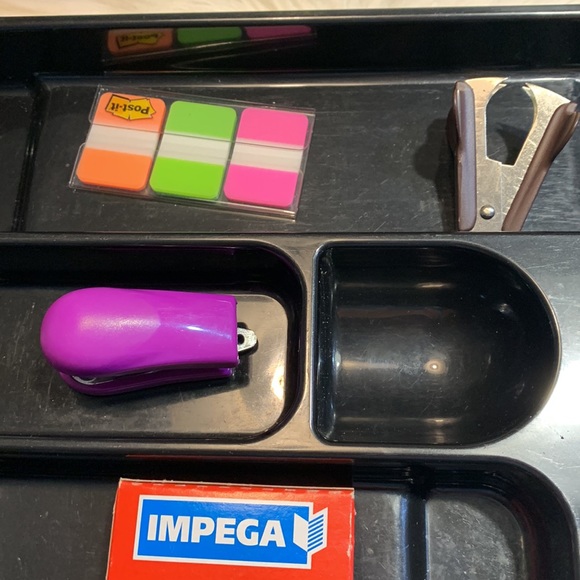 SALE!!! Office organizer and cleaner.       3 - Picture 3 of 10